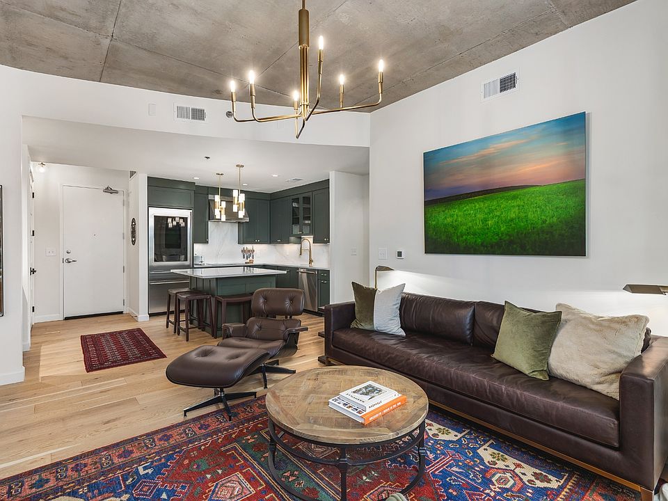1st image of 600 12th Ave S APT 413