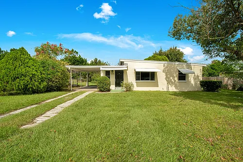 11515 Baltic St Photo 1