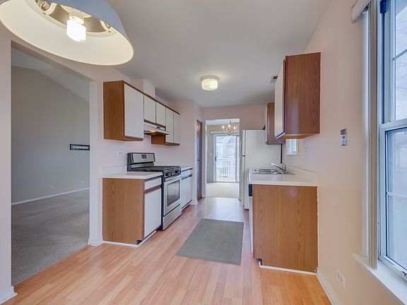5th image of 1812 Quaker Hollow Ln