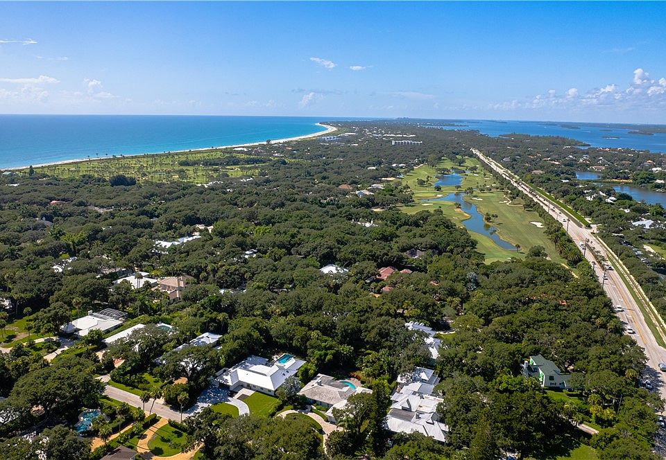 726 Riomar Dr, Vero Beach, FL 32963 | Zillow