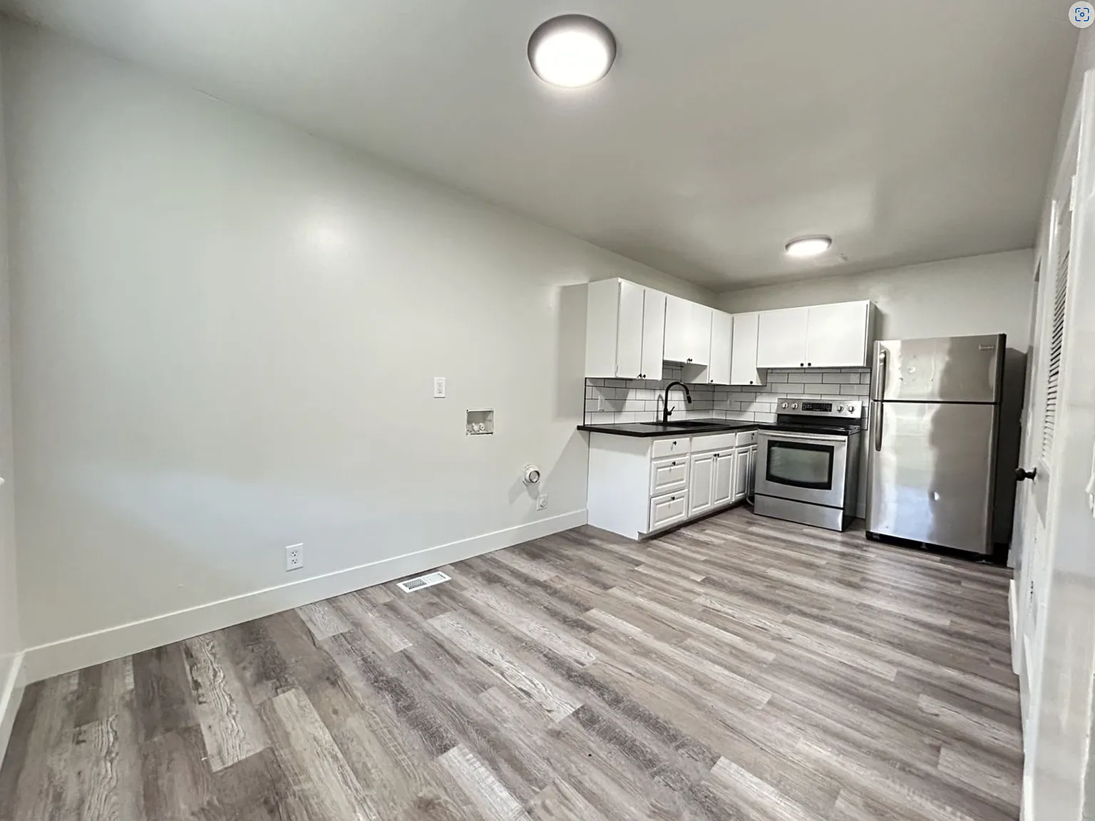 1340 S. 200 E. #10. Slc, Ut. 84115 — Photo 2