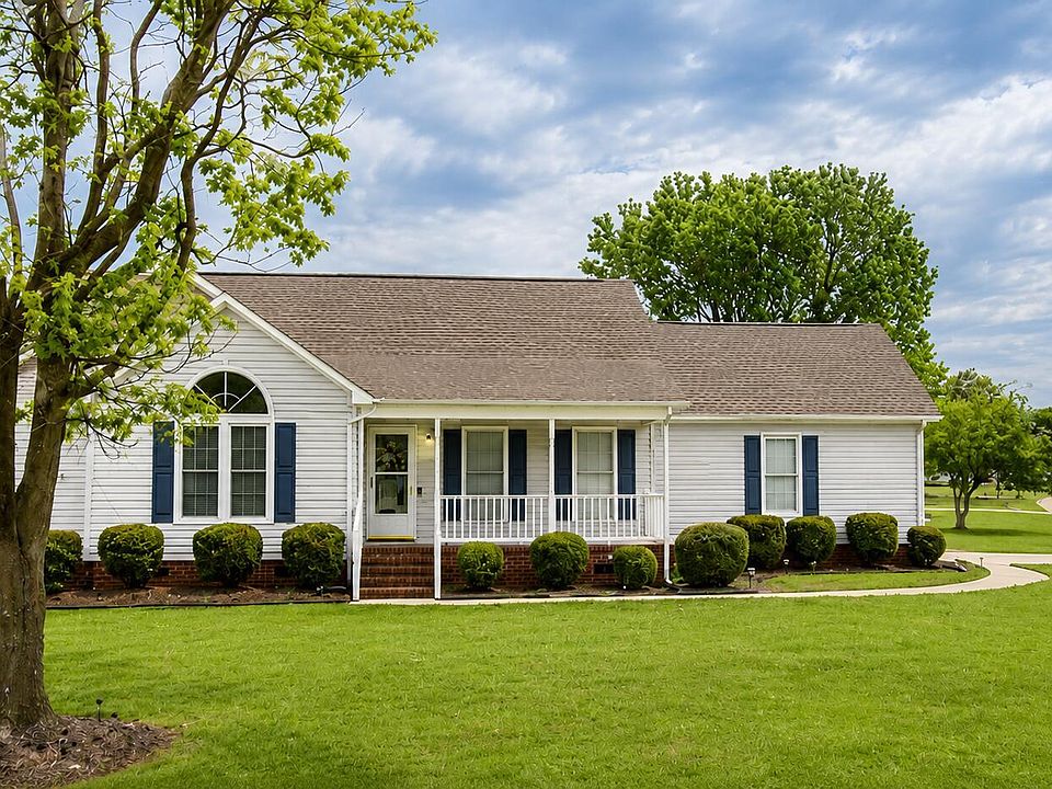 1st image of 200 Woodcroft Drive