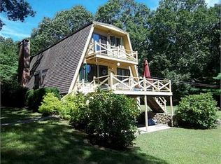 10A Heaton Orchard Rd, Richmond, RI 02892