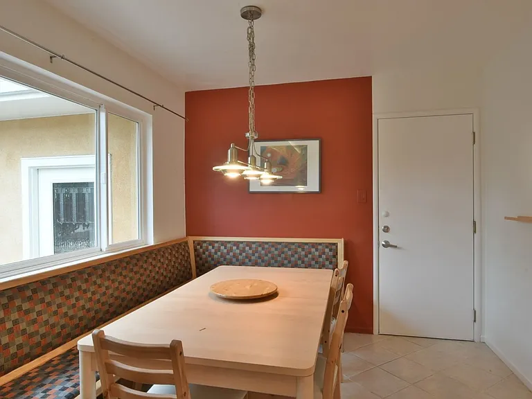886 Bayleaf Ct — Photo 6