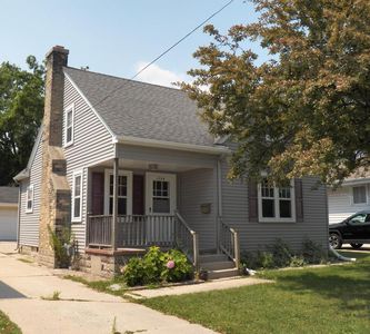 1244 North 8th STREET, Manitowoc, WI, 54220