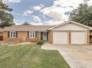 3025 68th St, Lubbock, TX 79413