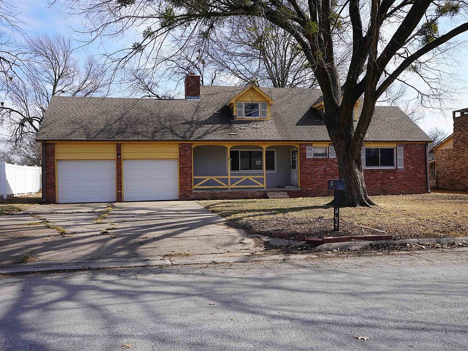 1st image of 411 Tyler Blvd