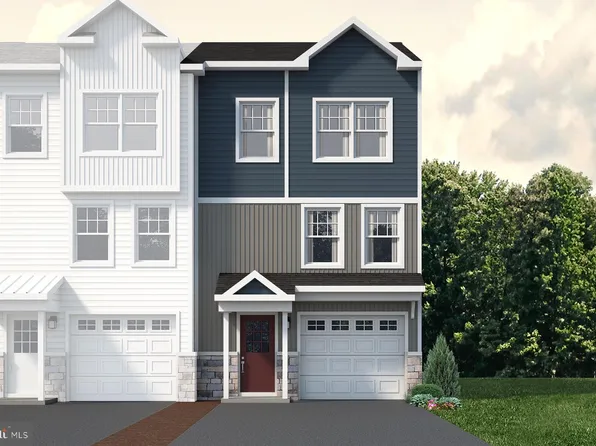 121 Phoebe Rd, Port Matilda, PA 16870