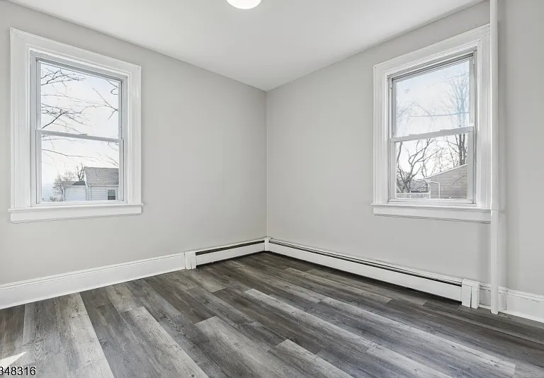 14 Walton Way — Photo 16