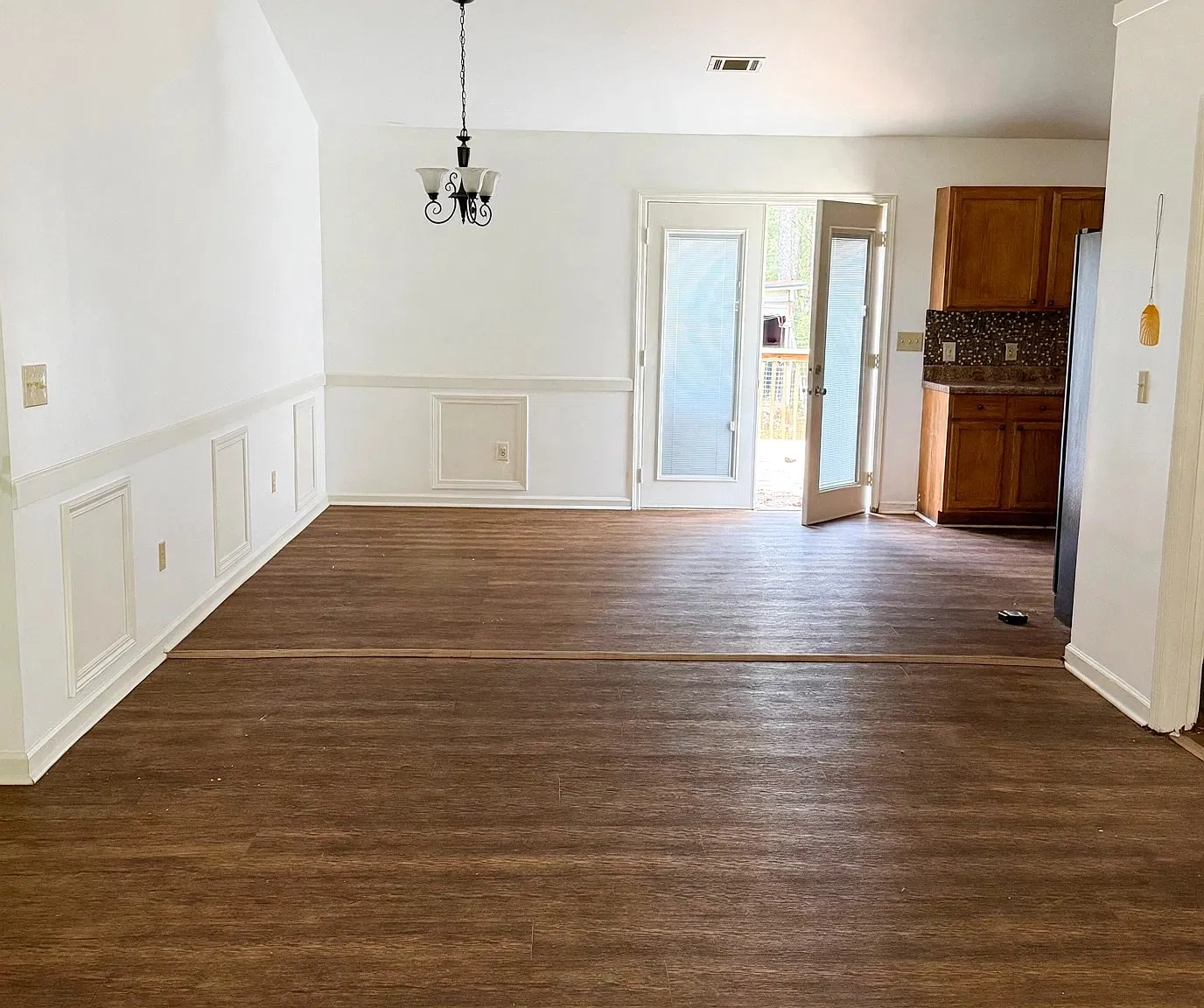 3 bed, 1760 sqft, $2,050 — Photo 4