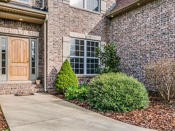 2nd image of 5907 Kentucky Derby Ln