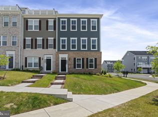 17279 Turnstone Dr, Dumfries, VA 22026