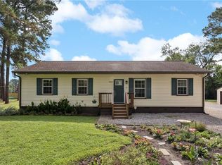 2063 Riley Ln, Hayes, VA 23072