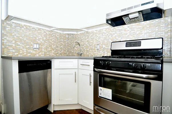 Rented by Miron Properties | media 18