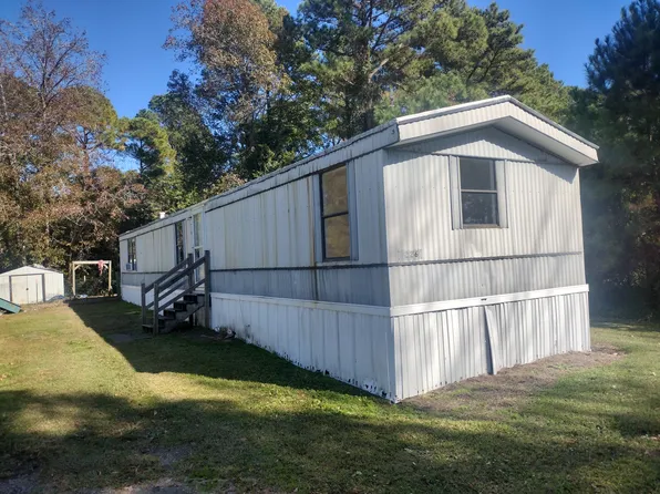 226 Shannon Dr, Beaufort, NC 28516