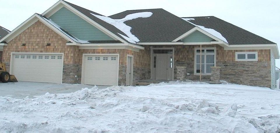 1st image of 5500 Pinehurst Dr