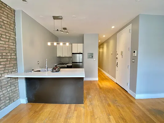 Rented by Simply Brooklyn Realty Inc | media 6