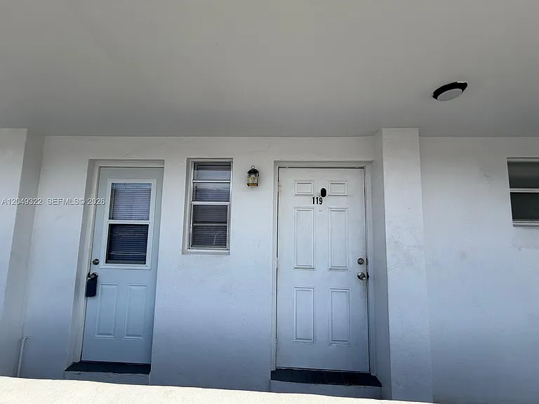 1333 E Hallandale Beach Blvd #119 — Photo 2