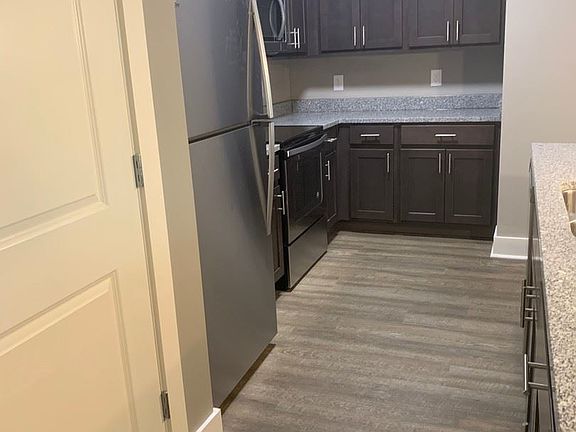 5th image of 2940 Highway 31 W APT Q202