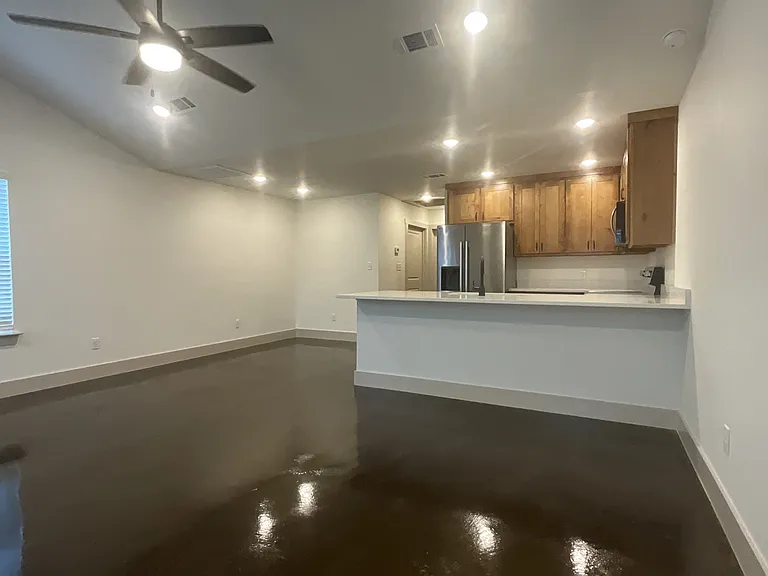 533 Bradburn Rd #100 — Photo 6