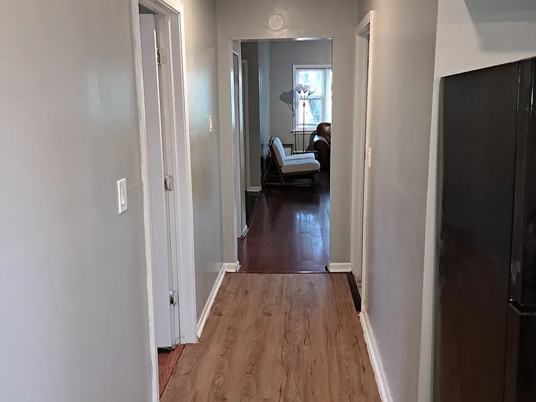 712 S Carpenter St — Photo 10
