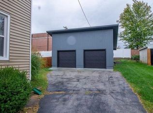 1430 Woodland Dr, Saint Louis, MO