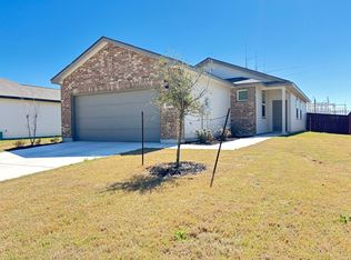 413 Jean St, Seguin, TX 78155