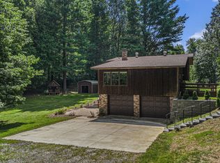 10545 Lauer Rd, Baroda, MI 49101