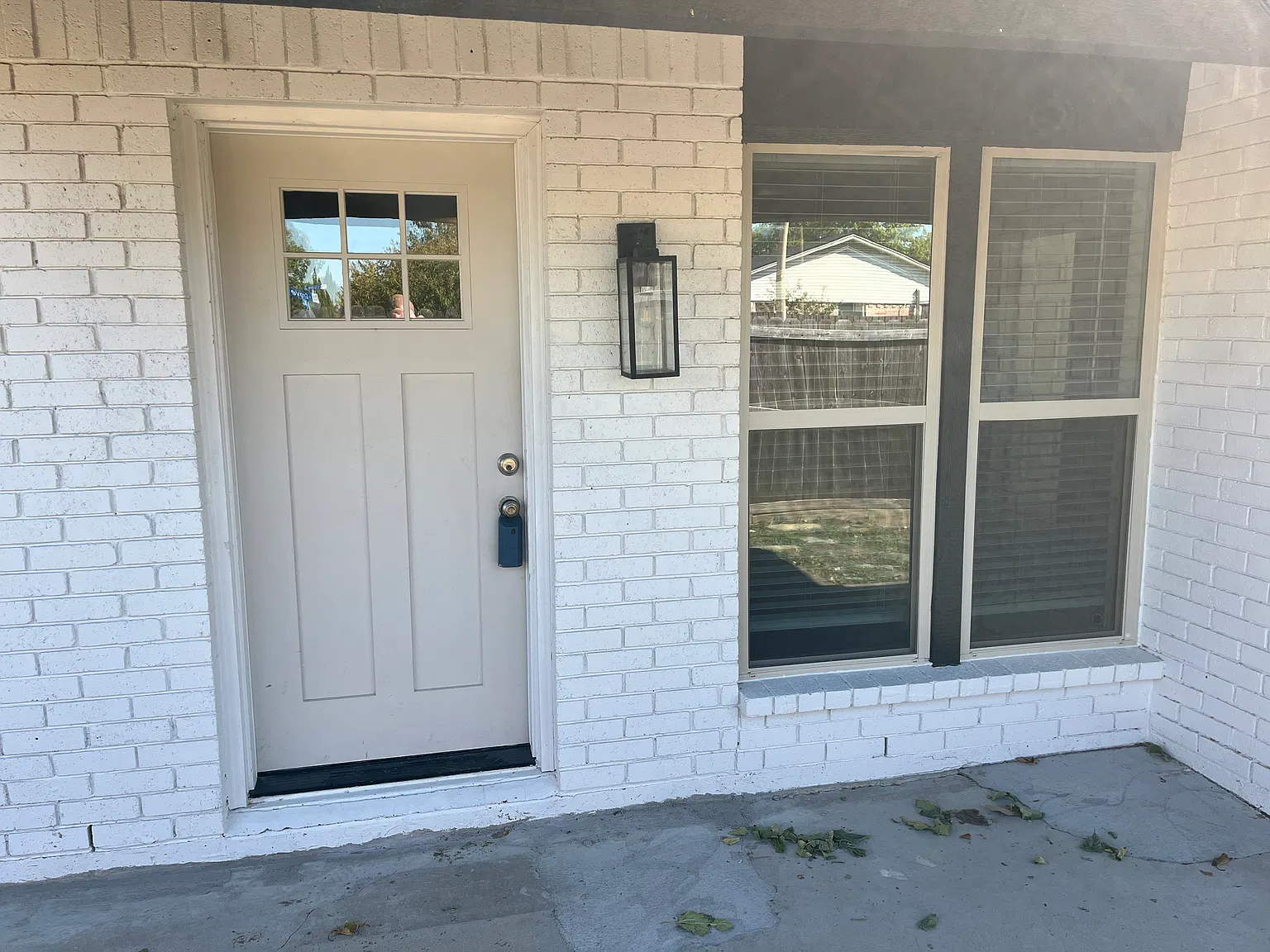 3 bed, 1195 sqft, $2,125 — Photo 3