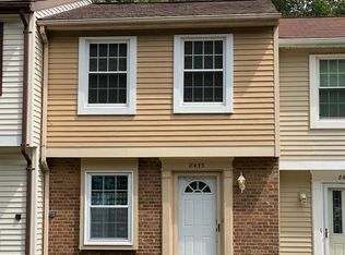 8455 Sugar Creek Ln, Springfield, VA 22153