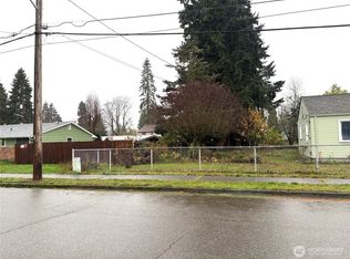 7638 S J St, Tacoma, WA