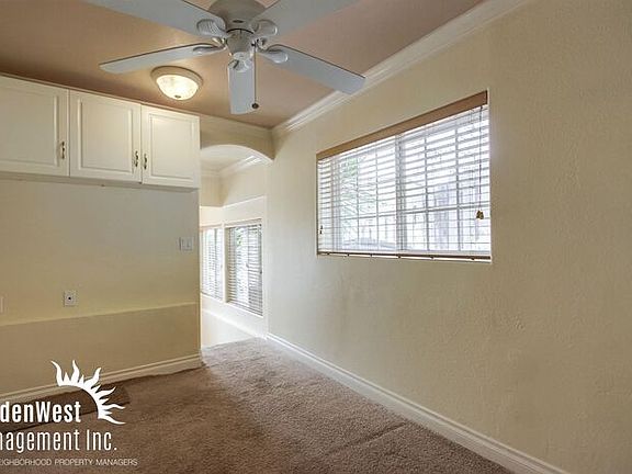5th image of 847 Stevens Ave #B