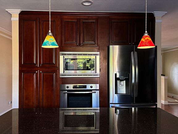 4th image of 10184 Richwood Dr