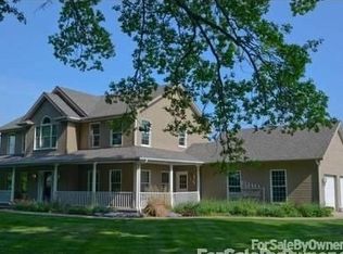 7616 W Cook Rd, Fort Wayne, IN 46818