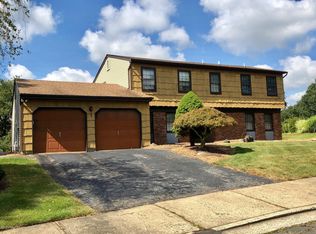 3 Quail Ct, Marlboro, NJ 07746