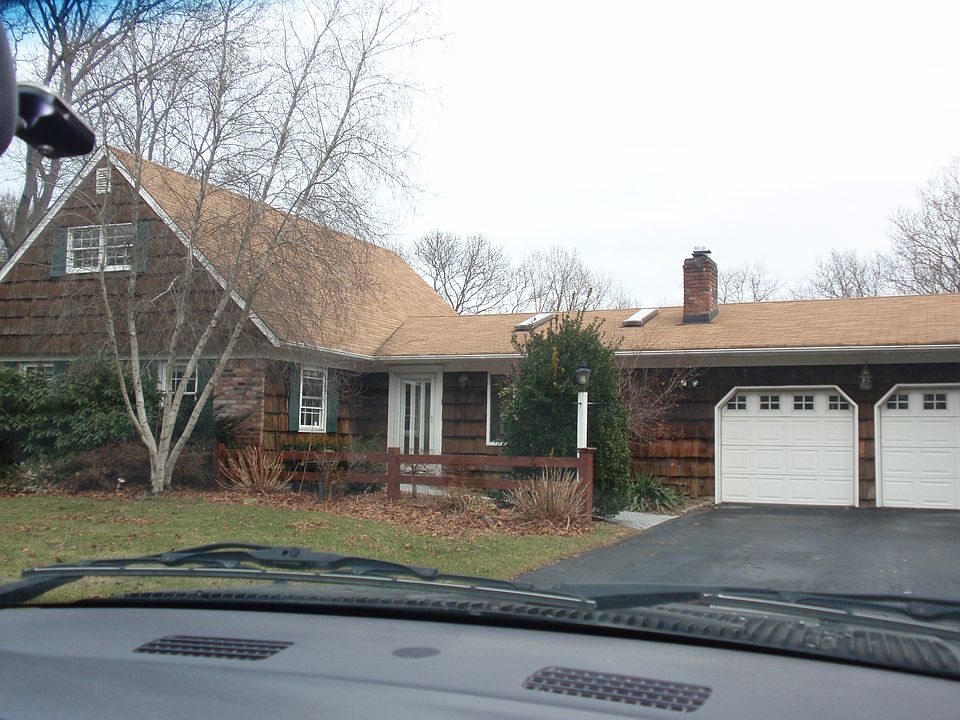 1st image of 85 River Heights Dr