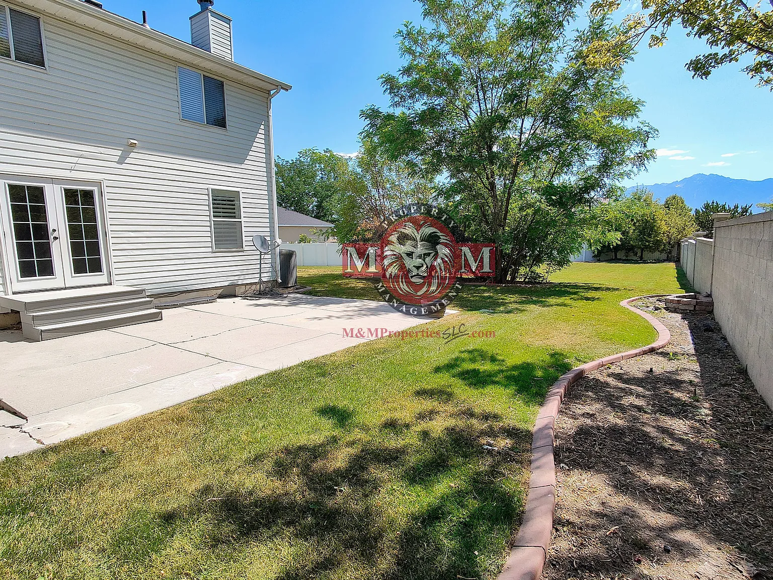 5 bed, 3002 sqft, $3,150 — Photo 3