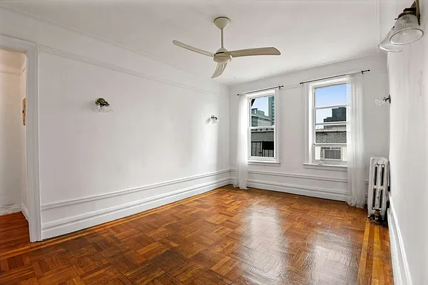 Rented by Compass | media 10