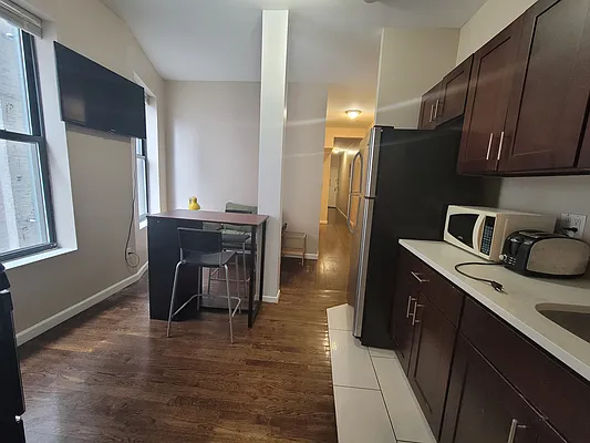 Rented by Charles Coutinho LLC | media 23