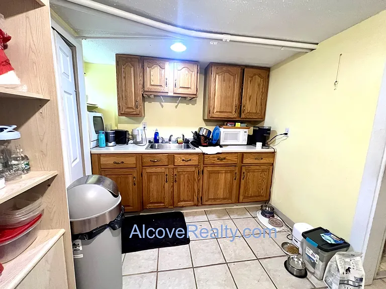 40 Alfred Rd #B — Photo 2