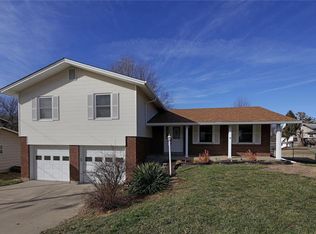 3309 Bryn Mawr Dr, Saint Charles, MO 63301