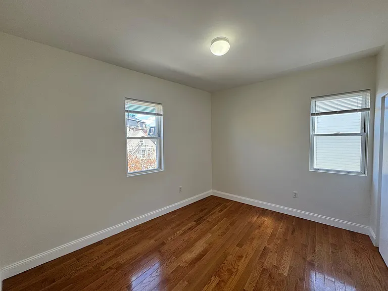 356 Somerville Ave — Photo 8