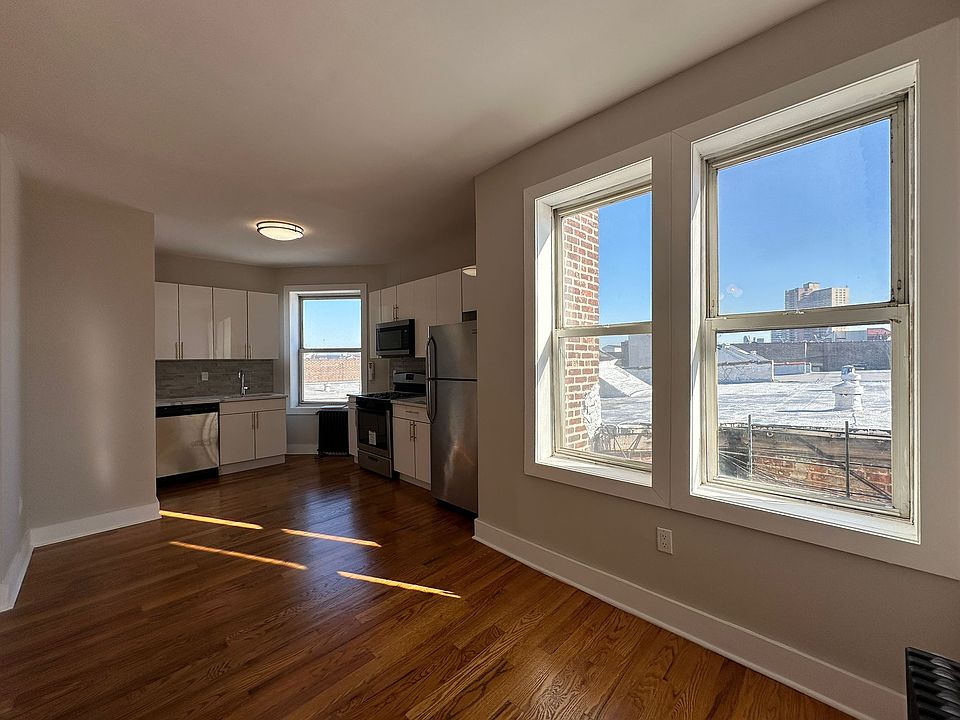 1st image of 6001 Monroe Pl #14
