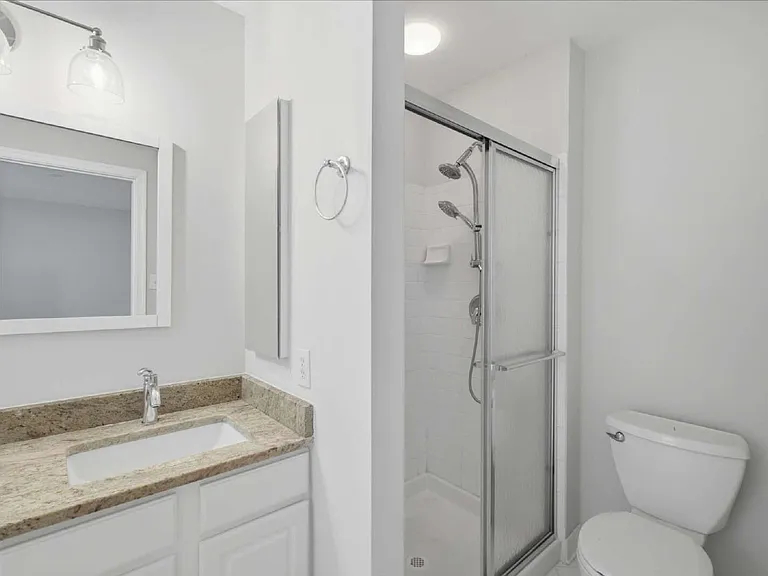 45570 Trestle Ter — Photo 27