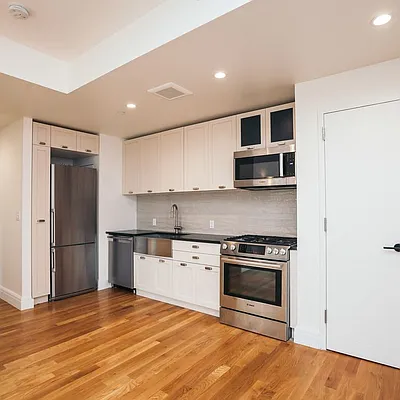 Rented by Nooklyn NYC LLC | media 25