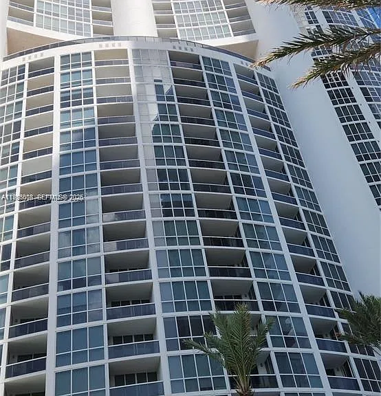 18201 Collins Ave #4305 — Photo 22