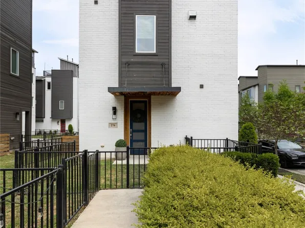 276 Currie St, Fort Worth, TX 76107