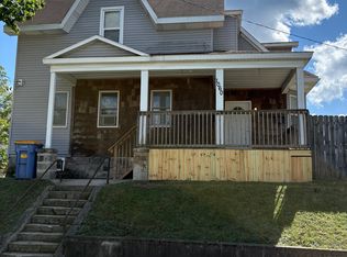 1060 3rd St NW #2, Grand Rapids, MI 49504