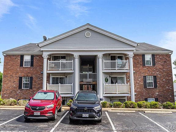 2nd image of 1948 Marine Terrace Dr APT B