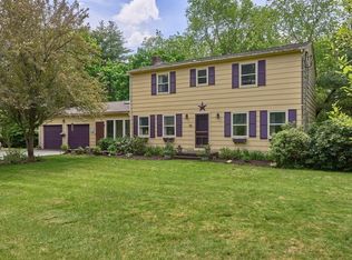 85 Old Common Rd, Lancaster, MA 01523
